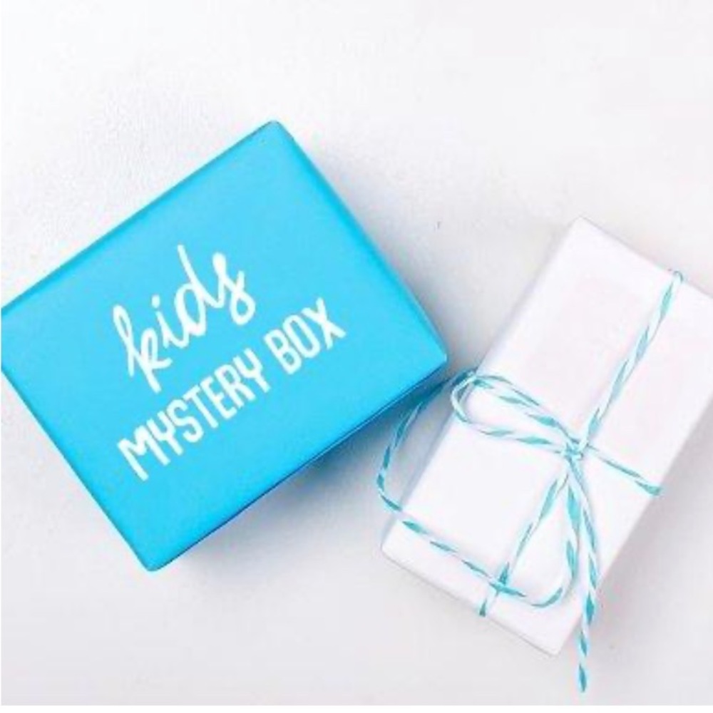 Baby/ Toddler Girl Mystery Box! 10 Items 💕